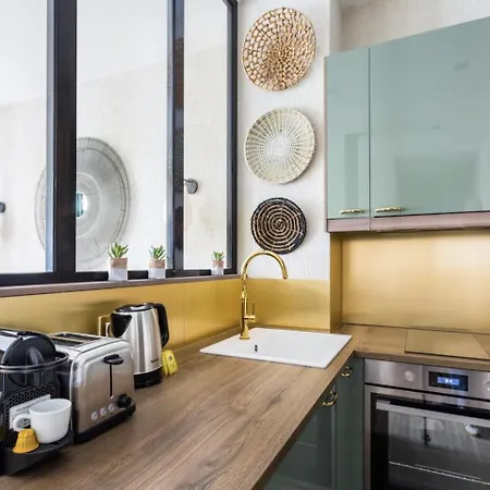 De Charme 2br Alexandre Dumas Apartman